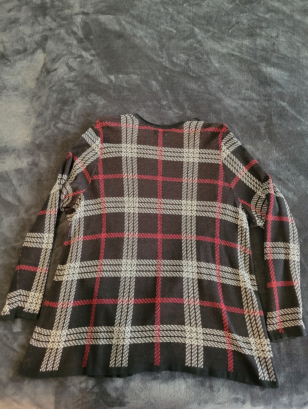 Croft & Barrow Black And Red Plaid Cardigan 2X - Picture 3 of 3